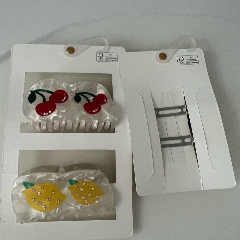 πππ Hair Clips - Picture 4 of 12